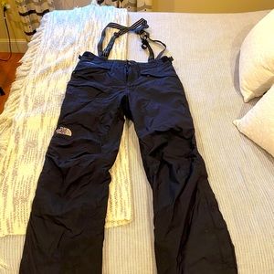Women’s Northface Freedom Insulated Ski Pants